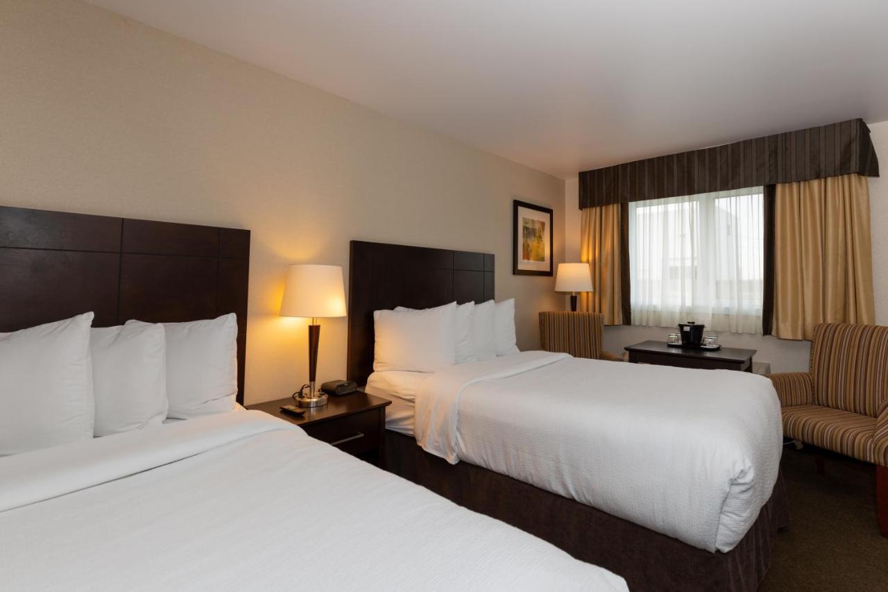 Quality Inn & Suites Матан Екстер'єр фото
