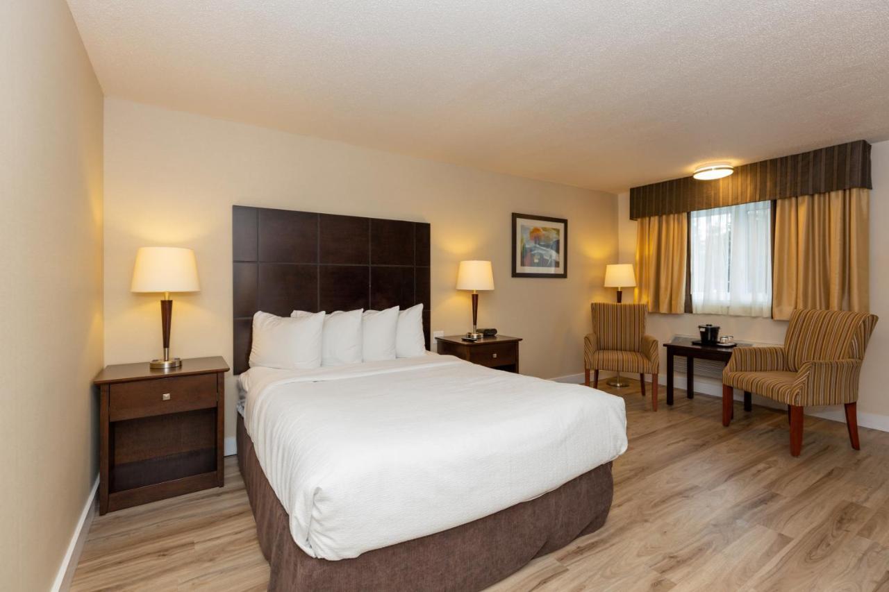 Quality Inn & Suites Матан Екстер'єр фото