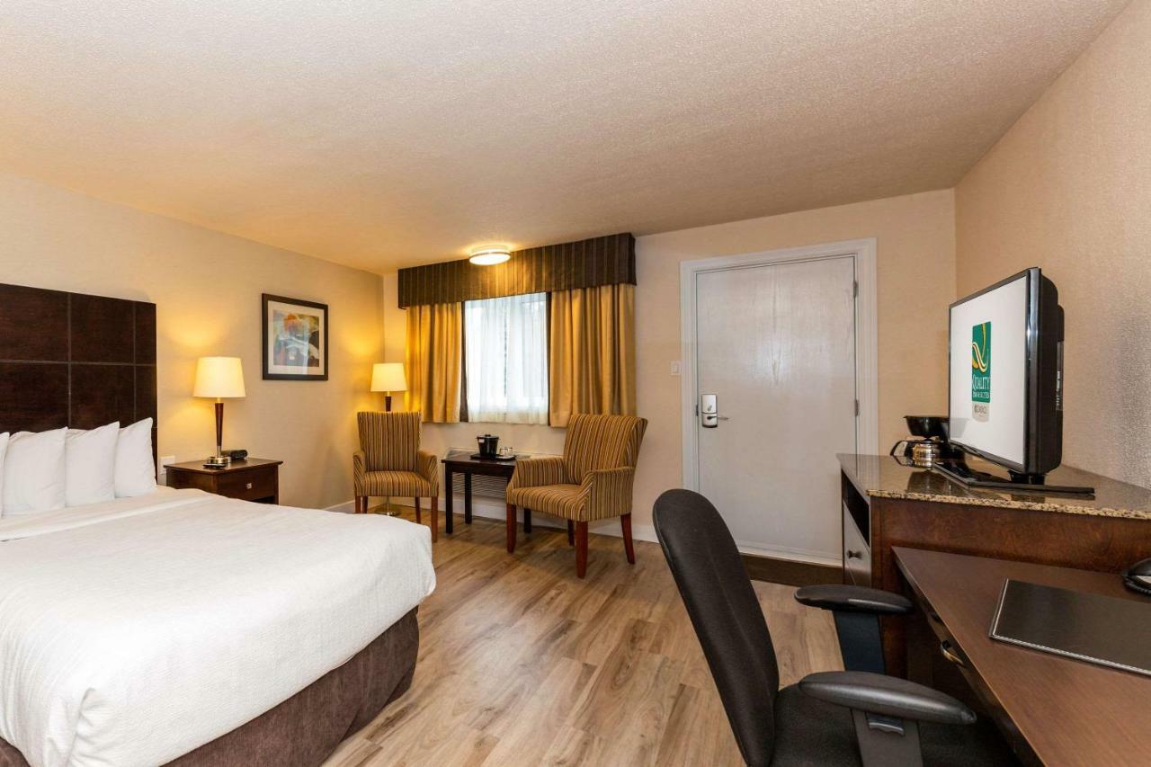 Quality Inn & Suites Матан Екстер'єр фото